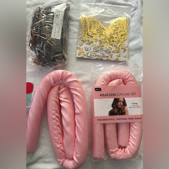 Bundle of Accessories for Hair and Butterflies 3D Decoration - Picture 2 of 4